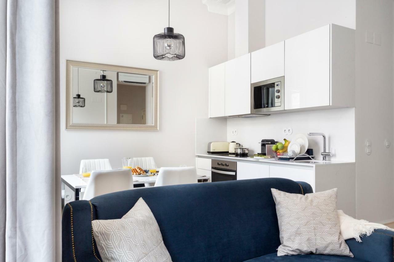 Joivy Wonderful 2Br Flat In The City Centre Лиссабон Экстерьер фото