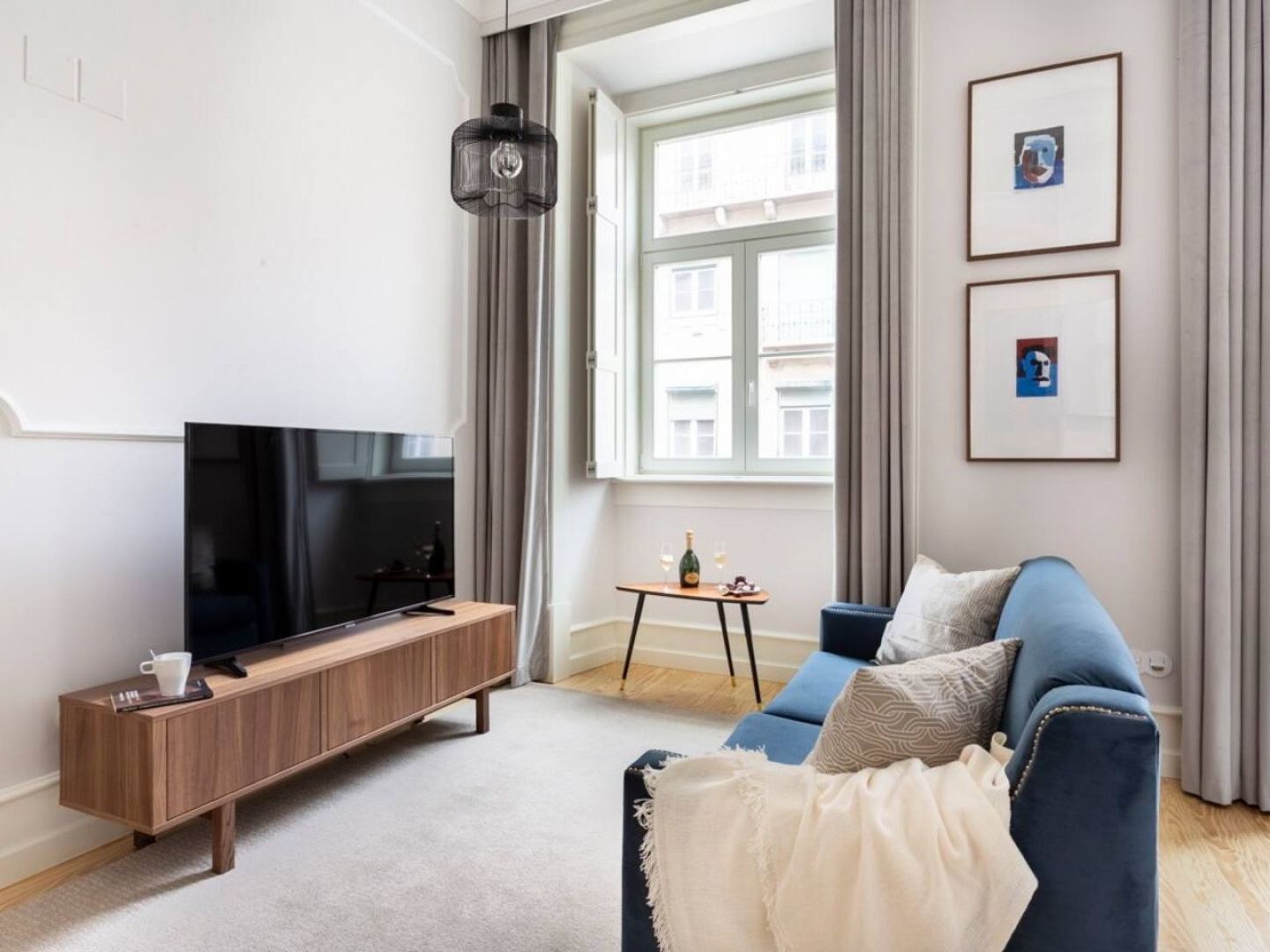 Joivy Wonderful 2Br Flat In The City Centre Лиссабон Экстерьер фото